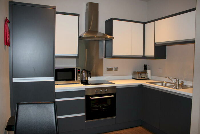 1 Bedroom Apartment To Rent In Water St, L2