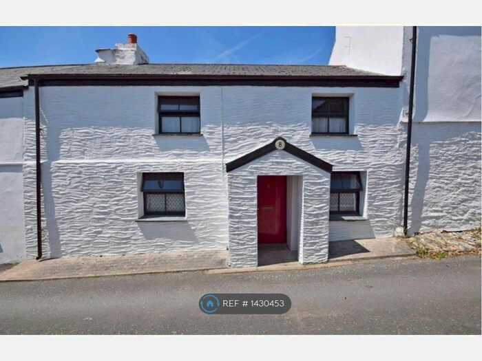 2 Bedroom Terraced House To Rent In Well Street, Truro, TR2