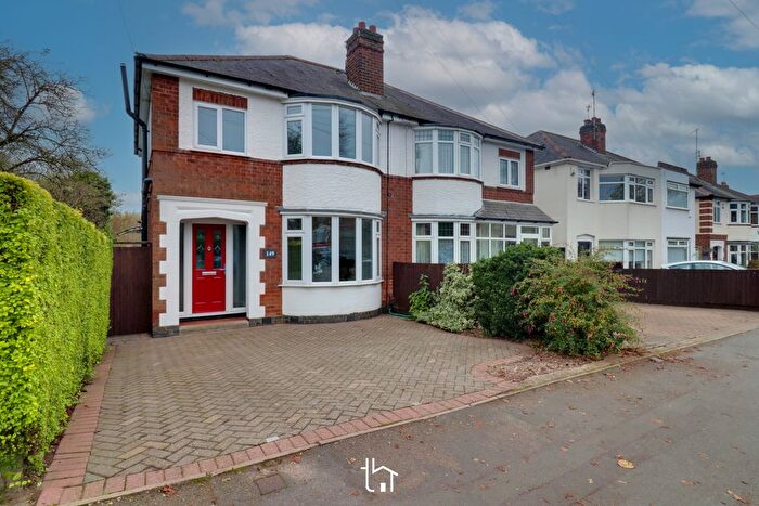 3 Bedroom Semi-Detached House To Rent In Knighton Lane East, Leicester, LE2