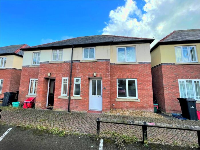 3 Bedroom Semi-Detached House To Rent In Gerddi Glandwr, Vaynor, Newtown, Powys, SY16