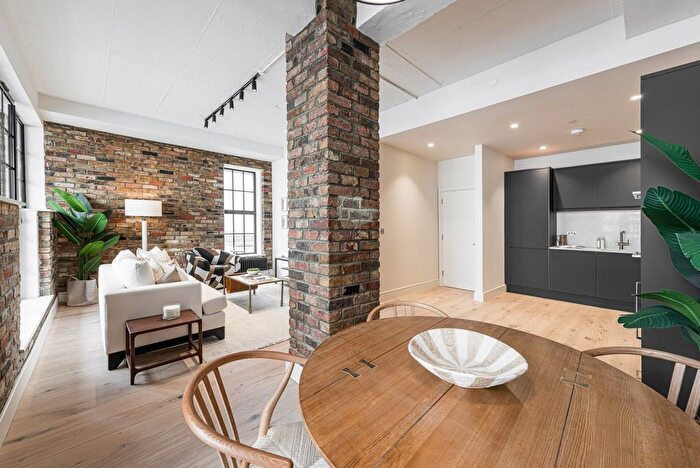 2 Bedroom Flat For Sale In Banner Street, EC1Y