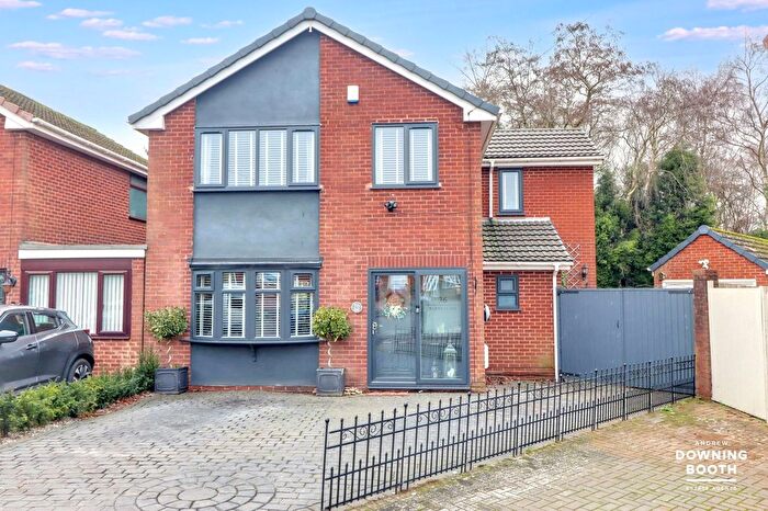 4 Bedroom Detached House For Sale In Barns Close, Walsall Wood, Walsall, WS9