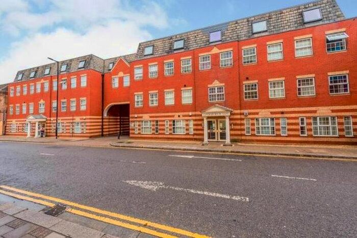 2 Bedroom Flat To Rent In Mill Street, Luton, LU1