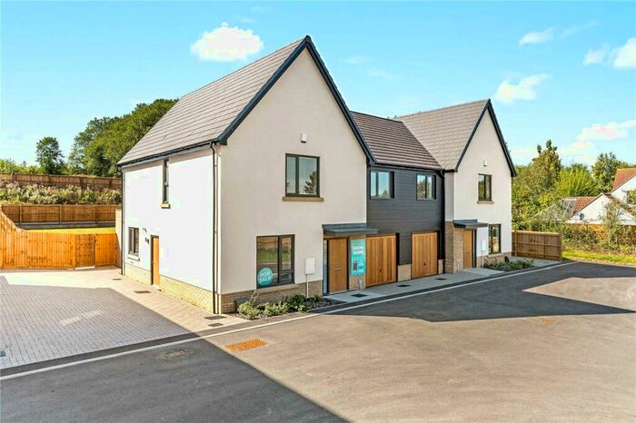 4 Bedroom Semi-Detached House For Sale In London Road, Newport, Nr Saffron Walden, Essex, CB11