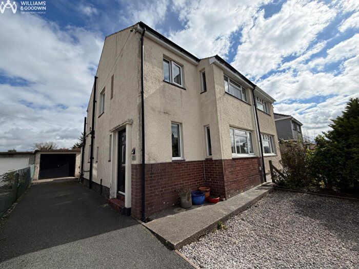 3 Bedroom Semi Detached House For Sale In Bryn Eithinog, Bangor, Gwynedd, LL57