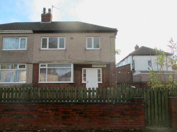 3 Bedroom Semi-Detached House To Rent In Laverton Road, Bradford, BD4