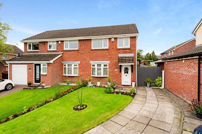 3 Bedroom Semi Detached House For Sale In Bramley Road, Bolton, BL1