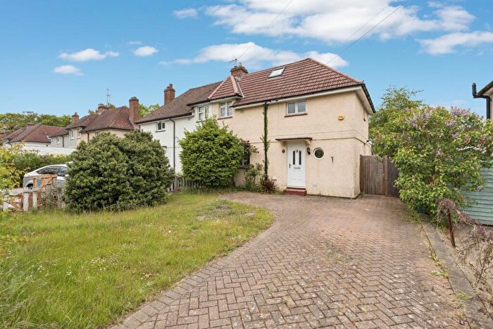 3 Bedroom Semi-Detached House For Sale In Maran Avenue, Welwyn, Hertfordshire, AL6