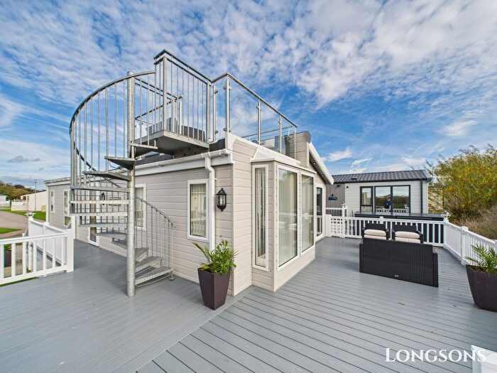 2 Bedroom Park Home For Sale In Shottendane Road, Birchington, CT7