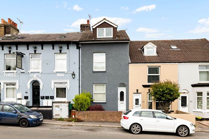 3 Bedroom Terraced House For Sale In Crabble Hill, Dover, CT17