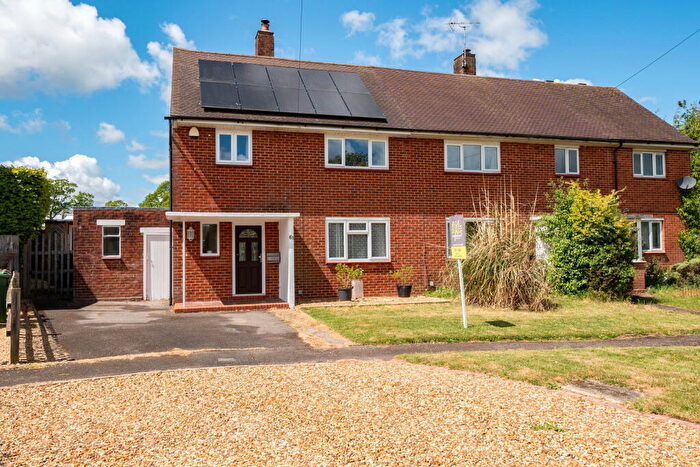 3 Bedroom Semi-Detached House For Sale In Roberts Road, Barton Stacey, Winchester, SO21