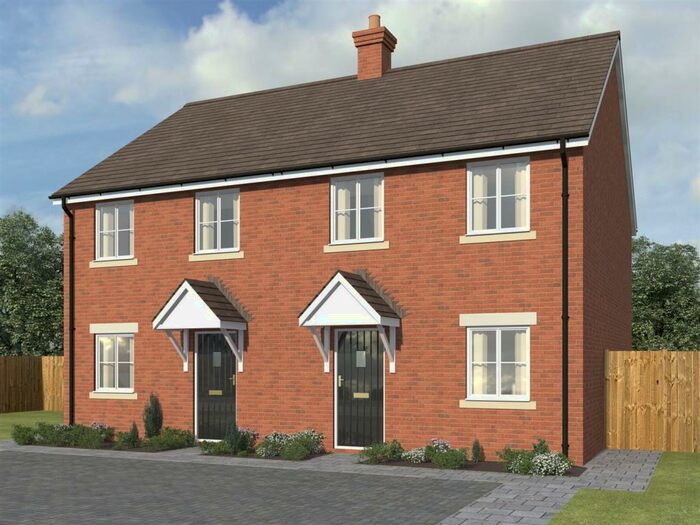 3 Bedroom Semi-Detached House For Sale In Cameron Drive, Pamington, Tewkesbury, GL20