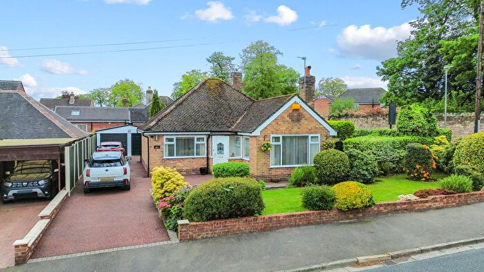 2 Bedroom Detached Bungalow For Sale In Oak Tree Road, Eccleston, WA10