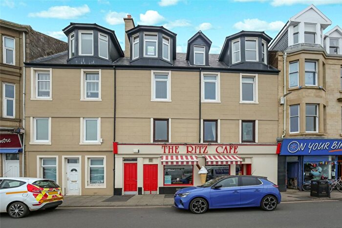 1 Bedroom Flat For Sale In Stuart Street, Millport, Isle Of Cumbrae, North Ayrshire, KA28