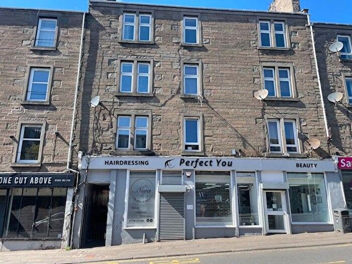 2 Bedroom Flat To Rent In Albert Street, Dundee, DD4