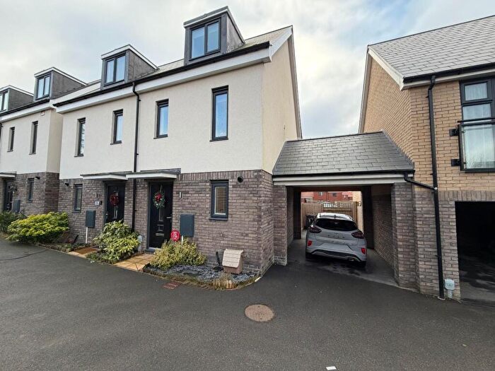 3 Bedroom Semi Detached House For Sale In Rogers Road, Haverhill, CB9