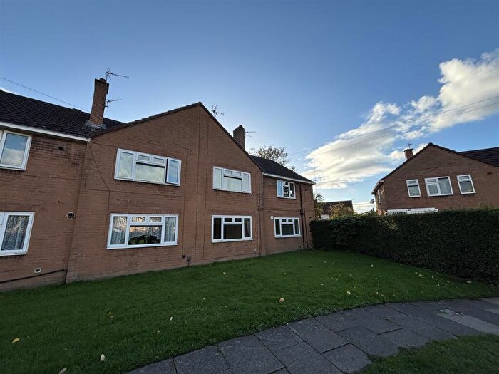 2 Bedroom Flat To Rent In Helsby Road, Sale, Cheshire, M33