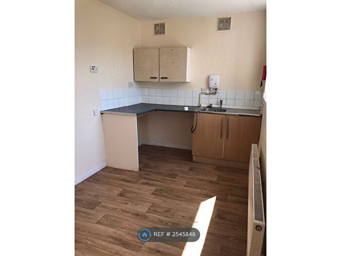 Studio To Rent In Tettenhall Road, Wolverhamtpon, WV3