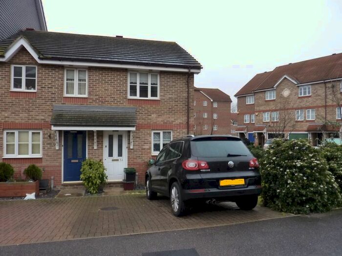 2 Bedroom End Of Terrace House To Rent In St Georges Close, North Thamesmead, London, SE28