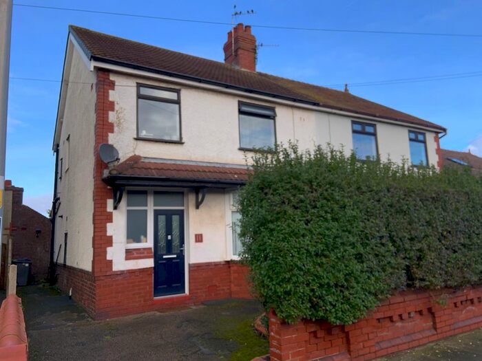 3 Bedroom Semi-Detached House To Rent In Lauderdale Avenue, Thornton-Cleveleys, FY5