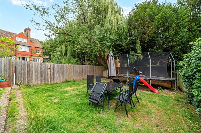 3 Bedroom Semi Detached House For Sale In Casewick Road, West Norwood, London, SE27