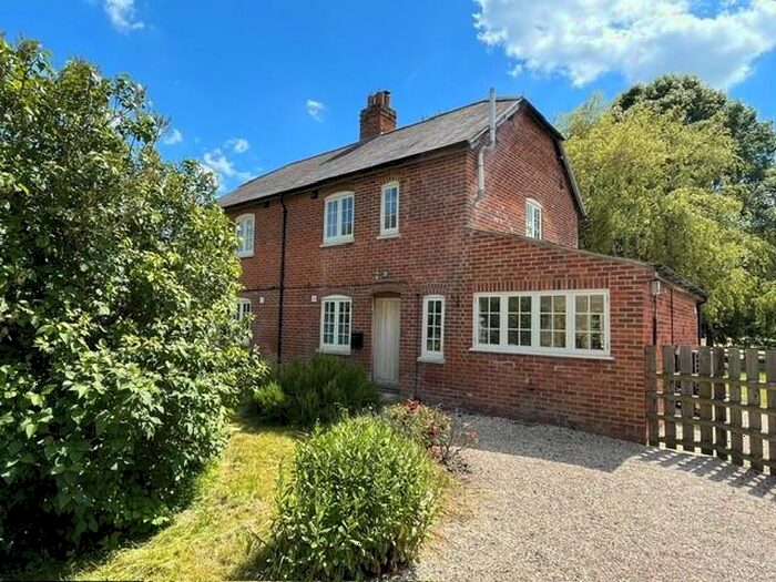 3 Bedroom Cottage To Rent In Hill Farm Cottages, Steventon, OX13
