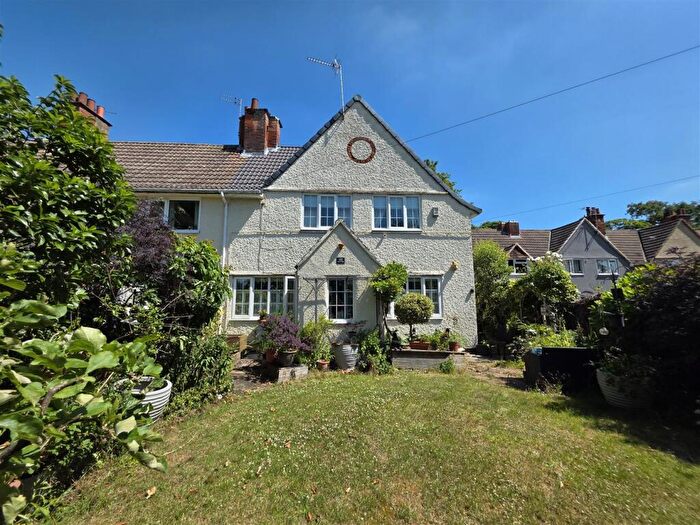 3 Bedroom End Of Terrace House For Sale In The Park, Woodlands, Doncaster, DN6