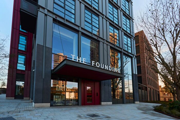 1 Bedroom Studio For Sale In The Founding, Canada Water, SE16