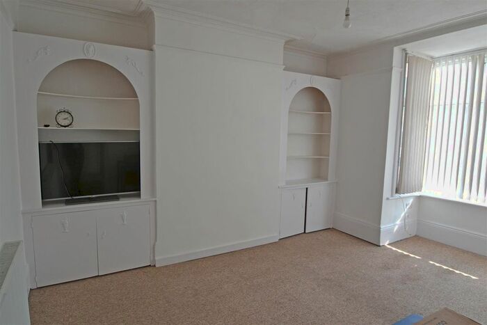 4 Bedroom Flat To Rent In Station Road, Portslade, Brighton, BN41