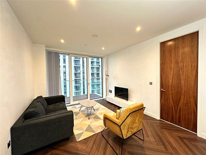 2 Bedroom Flat To Rent In Lightbox, Blue, Media City, Salford, M50