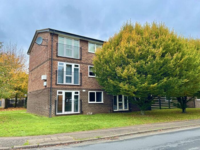 1 Bedroom Apartment To Rent In Borough Avenue, Wallingford, OX10