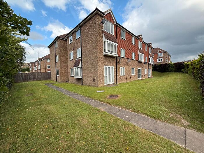 1 Bedroom Apartment For Sale In Abbey Mews, Dunstable, LU6
