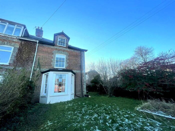 1 Bedroom Apartment To Rent In Salisbury - Devizes Road, SP2