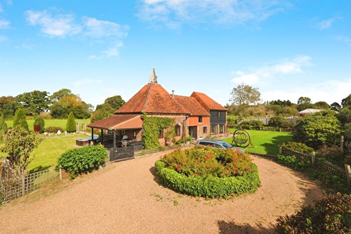6 Bedroom Detached House For Sale In Guestling, Hastings, TN35