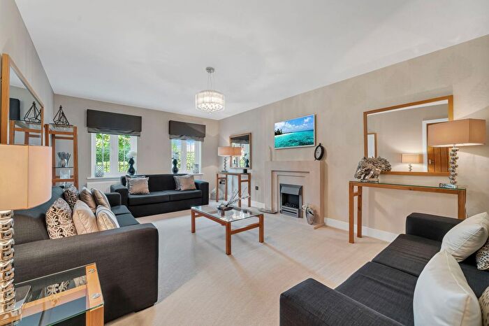 4 Bedroom Detached House For Sale In Old School Way, Rothley, LE7