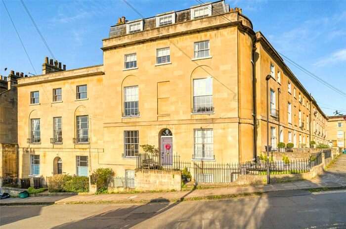 5 Bedroom House To Rent In Lyncombe Hill, Bath, BA2