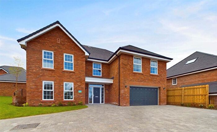 6 Bedroom Detached House For Sale In Bryn Gobaith, St Asaph, LL17