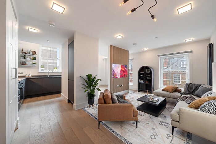 Studio To Rent In Flat, Leather Lane, Clerkenwell, London, EC1N