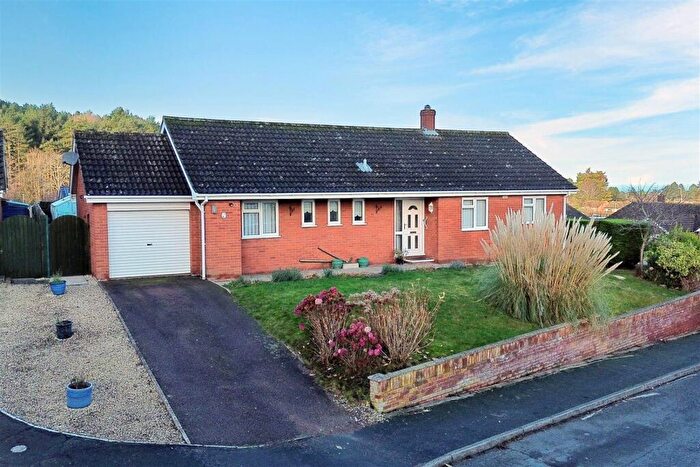 3 Bedroom Detached Bungalow For Sale In Linden Grove, Sheringham, NR26