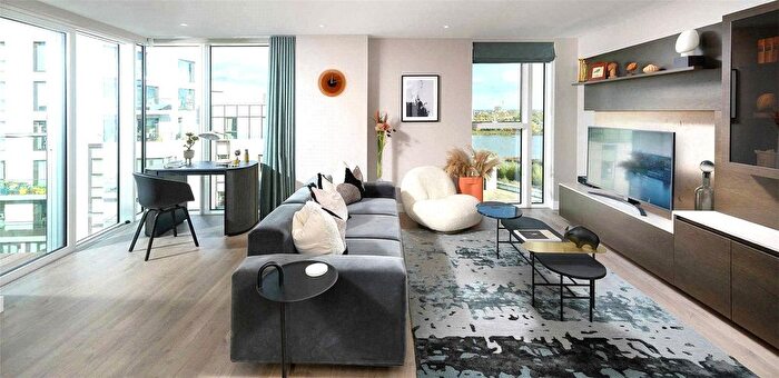 3 Bedroom Flat For Sale In Woodberry Down - Emperor Point, Finsbury Park, N4