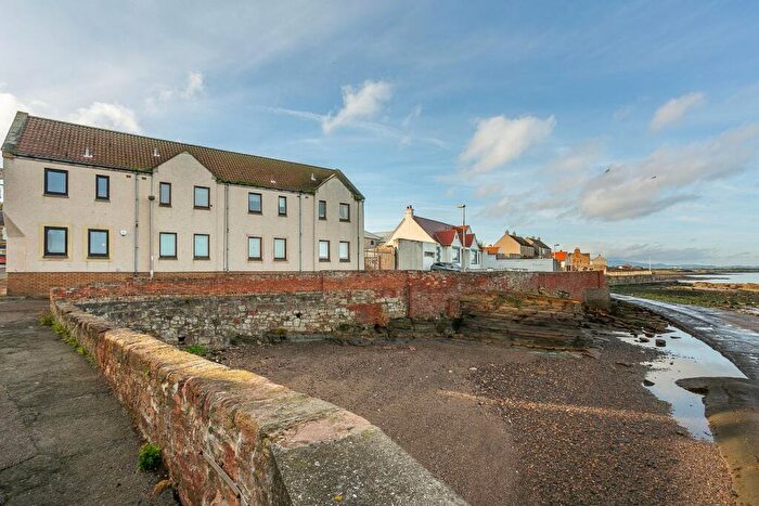 2 Bedroom Terraced House For Sale In West Seaside, Prestonpans, EH32