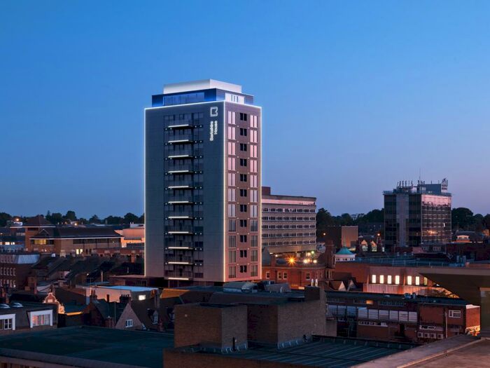 1 Bedroom Apartment To Rent In Queen Street, Maidenhead, SL6