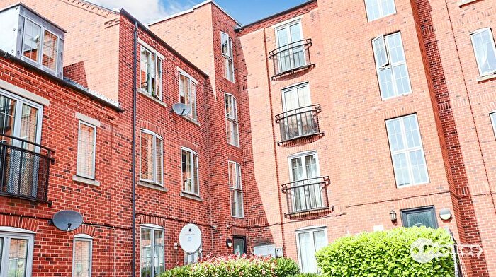 2 Bedroom Property To Rent In Weavers Court, Hinckley, LE10