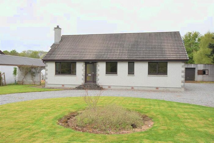 3 Bedroom Detached Bungalow For Sale In Glendale, East Lewiston, Drumnadrochit, IV63