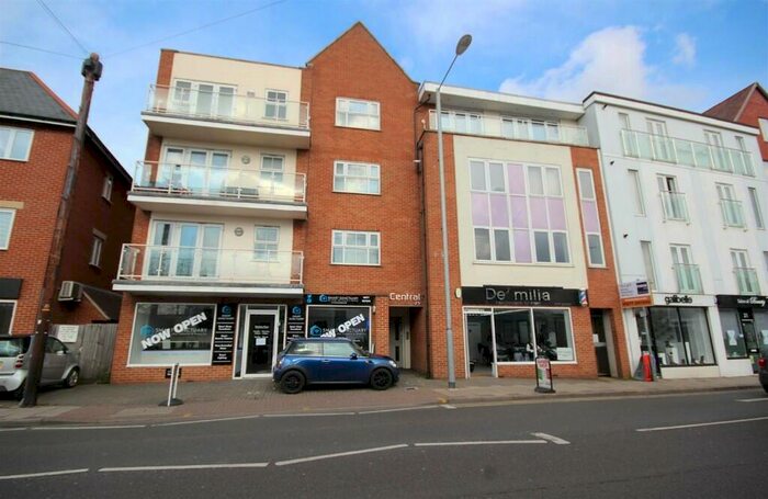 1 Bedroom Flat To Rent In Ongar Road, Brentwood, Essex, CM15