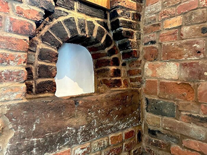 2 Bedroom Cottage For Sale In Nantwich Road, Wrenbury, Cheshire, CW5