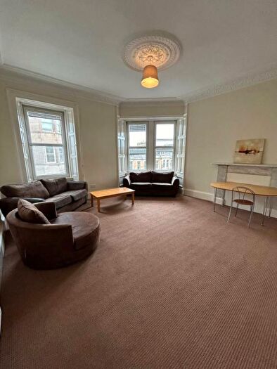 5 Bedroom Flat To Rent In Merchiston Avenue, Polwarth, Edinburgh, EH10