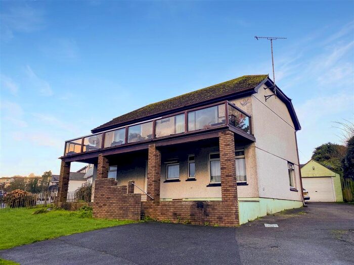 1 Bedroom Flat To Rent In Trevemper Road, Newquay, TR7