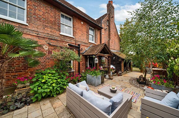 6 Bedroom Detached House For Sale In Gates Green Road, West Wickham, BR4