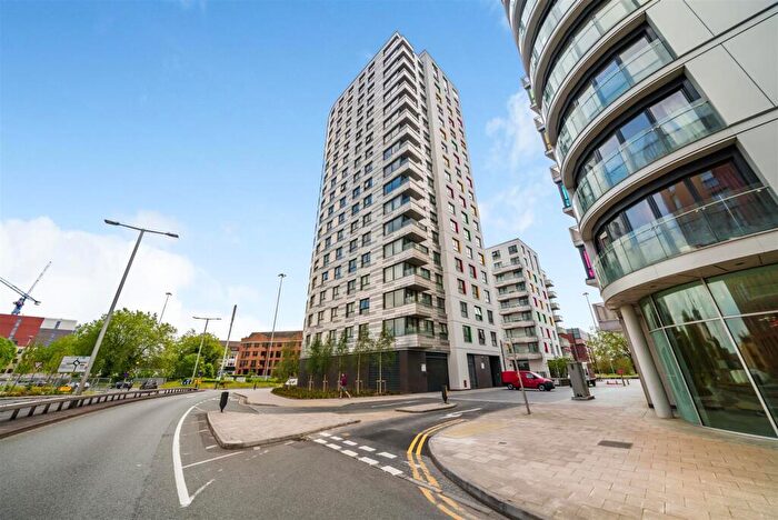 1 Bedroom Apartment For Sale In Alfred Street, Reading, Town Centre, RG1